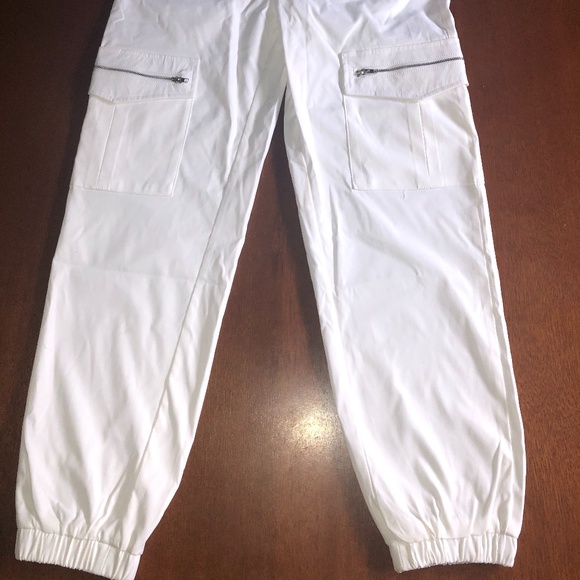 Boohoo White Cargo Pants - Picture 2 of 2